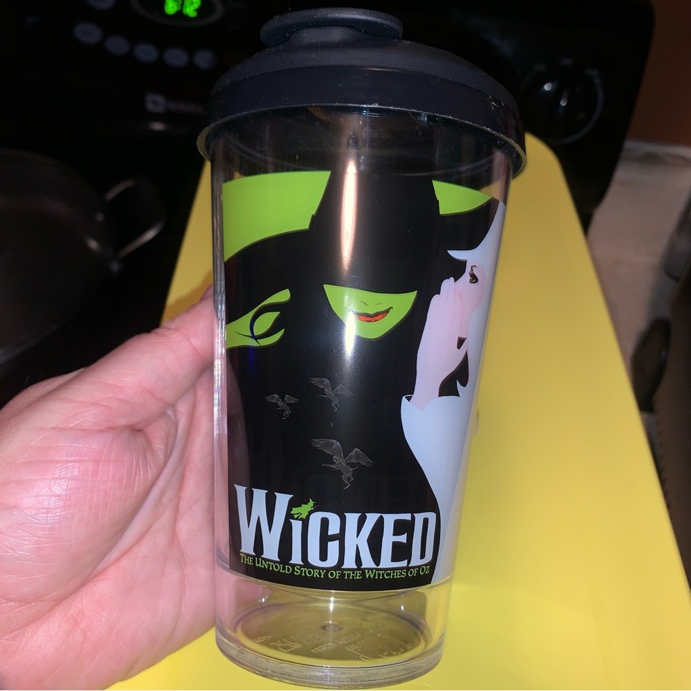 Wicked the musical tumbler from broadway in NYC